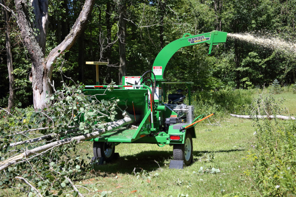 Bandit Industries | 75XP SERIES | Model TOWABLE  DISC STYLE HAND-FED CHIPPER for sale at Rippeon Equipment Co., Maryland