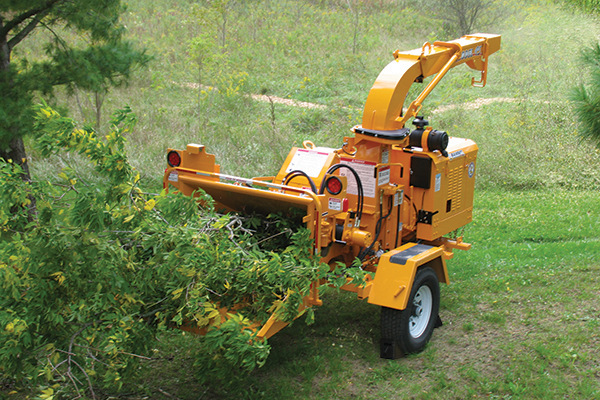 Bandit Industries 95XP - TOWABLE  DISC STYLE HAND-FED CHIPPER for sale at Rippeon Equipment Co., Maryland