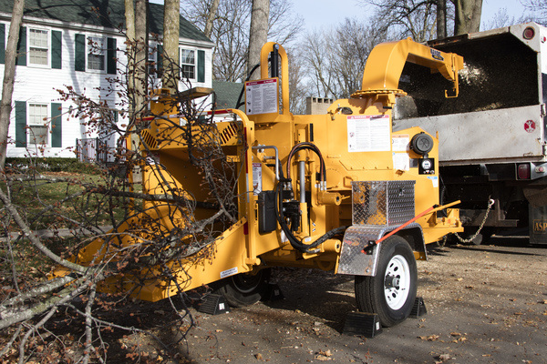 Bandit Industries TOWABLE  DISC STYLE HAND-FED CHIPPER for sale at Rippeon Equipment Co., Maryland