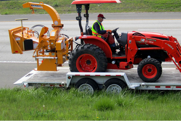 Bandit Industries PTO  DISC STYLE HAND-FED CHIPPER for sale at Rippeon Equipment Co., Maryland